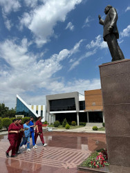 Beyləqanda Tibb İşçilərinin Peşə Bayramı münasibətilə Ulu Öndər Heydər Əliyevin abidəsi ziyarət olunub