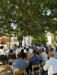 Beyləqan Rayon İcra Hakimiyyəti başçısı Əziz Əzizov Yuxarı Kəbirli kəndində səyyar qəbul keçirib.