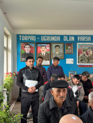 Örənqala qəsəbəsində səyyar vətəndaş qəbulu keçirilib.