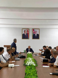 12 avqust 2026-cı il tarixdə Beyləqan Rayon İcra Hakimiyyətinin başçısı Əziz Əzizov növbəti vətəndaş qəbulu keçirib