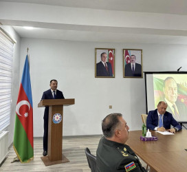 “14 iyul 1969-cu il – Müstəqil və qüdrətli Azərbaycan dövlətinin təməlinin qoyulduğu gün” adlı dəyirmi masa keçirilib.