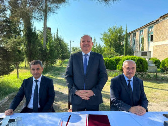 Tatalılar kəndində səyyar vətəndaş qəbulu keçirilib.