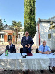 Beyləqan Rayon İcra Hakimiyyəti başçısı Əziz Əzizov Yuxarı Kəbirli kəndində səyyar qəbul keçirib.
