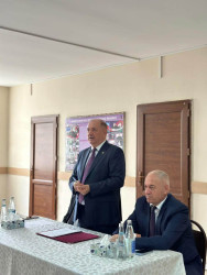 Beyləqan Rayon İcra Hakimiyyətinin başçısı Əziz Əzizovun növbəti səyyar qəbulu oktyabrın 6-da İkinci Şahsevən kəndində keçirilib.