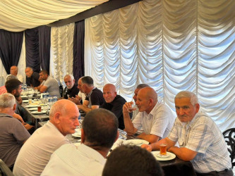 Beyləqan rayonunun Kəbirli kəndində Vətən müharibəsi şəhidi Vəlişov Zahir Arif oğlunun atası Vəlişov Arifin vəfatı ilə əlaqədar ailəsi ziyarət olunub.