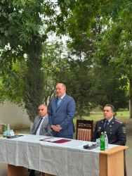 Yeni Mil qəsəbəsində vətəndaşların müraciətləri dinlənilib