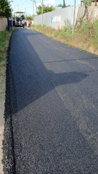 Beyləqan rayonunda yol infrastrukturunun yaxşılaşdırılması istiqamətində işlər ardıcıl şəkildə davam etdirilir.