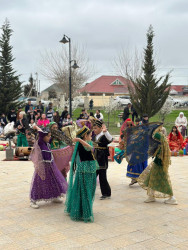 Beyləqan şəhər Humanitar Fənlər Təmayüllü Liseyində Novruz Bayramı ilə əlaqədar bayram şənliyi keçirilib.
