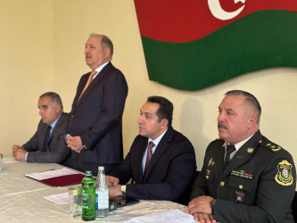15 aprel 2025-ci il tarixdə Beyləqan Rayon İcra Hakimiyyətinin başçısı Əziz Əzizov növbəti səyyar görüşü Yuxarı Aran qəsəbəsində keçirib.
