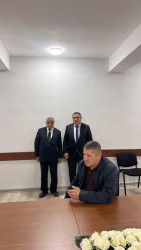 06 may 2026-cı il tarixdə Beyləqan Rayon İcra Hakimiyyətinin başçısı Əziz Əzizov vətəndaş qəbulu keçirib.