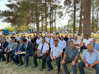 Qaralılar kəndində vətəndaşların səyyar qəbulu keçirilib.