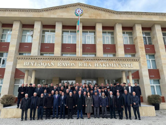 İcra başçısı növbəti dəfə rayon ağsaqqalları ilə görüş keçirib.İcra başçısı növbəti dəfə rayon ağsaqqalları ilə görüş keçirib.