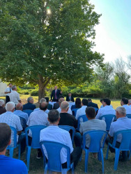 Beyləqan Rayon İcra Hakimiyyətinin başçısı Əziz Əzizov rayonun Günəşli qəsəbəsində növbəti səyyar vətəndaş qəbulu keçirib.