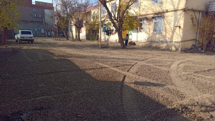 Beyləqanda bərpa-quruculuq işləri gedir.