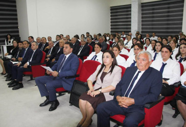 Beyləqanda təhsil işçilərinin ənənəvi sentyabr konfransı keçirilib