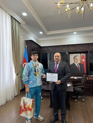Dünya Çempionatının qalibi olan beyləqanlı gənc idmançı Fəxri Fərmanla təltif edildi.
