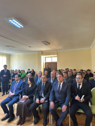 Beyləqan Rayon İcra Hakimiyyətinin başçısı Əziz Əzizov Birinci Aşıqlı kəndində vətəndaşlarla növbəti səyyar qəbul-görüş keçirib.