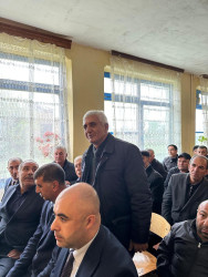 15 aprel 2025-ci il tarixdə Beyləqan Rayon İcra Hakimiyyətinin başçısı Əziz Əzizov növbəti səyyar görüşü Yuxarı Aran qəsəbəsində keçirib.