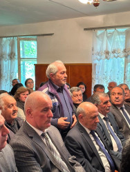 6 may 2025-ci il tarixdə Qəhrəmanlı qəsəbəsində səyyar qəbul keçirilib.