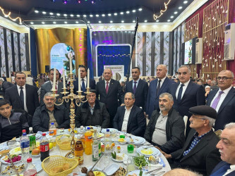 Beyləqan rayonunda 31 Dekabr – Dünya Azərbaycanlılarının Həmrəyliyi Günü və Yeni il bayramı münasibətilə təntənəli tədbir keçirilib.