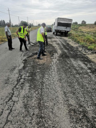 Beyləqanda kəndlərarası yolların təmiri həyata keçirilir.