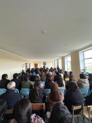 Beyləqan Rayon İcra Hakimiyyətinin başçısı Əziz Əzizov Birinci Şahsevən kəndində vətəndaşlarla növbəti səyyar qəbul-görüş keçirib.