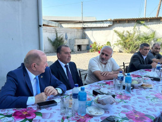 Birinci Qarabağ müharibəsi şəhidinin ailəsi ziyarət olunub