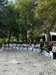 Beyləqanda ali təhsil müəssisələrinə qəbul imtahanında yüksək bal toplayan məzunlarla görüş keçirilib.