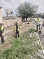 Beyləqan rayonunda suvarma arxlarında təmizlik işləri aparılıb