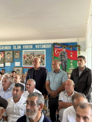 Beyləqan Rayon İcra Hakimiyyətinin başçısı Əziz Əzizov Örənqala qəsəbəsində səyyar görüş keçirib