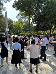 Beyləqanda ali təhsil müəssisələrinə qəbul imtahanında yüksək bal toplayan məzunlarla görüş keçirildi.