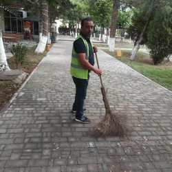 Beyləqan rayonu ərazisində abadlıq, təmizlik və yaşıllaşdırma işləri planlı şəkildə davam etdirilir.