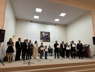 Beyləqanda xalq şairi Səməd Vurğunun anadan olmasının 120 illik yubileyi münasibətilə möhtəşəm tədbir keçirilib.