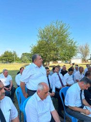 Beyləqan Rayon İcra Hakimiyyətinin başçısı Əziz Əzizov rayonun Günəşli qəsəbəsində növbəti səyyar vətəndaş qəbulu keçirib.