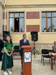 Beyləqan şəhər Humanitar Fənlər Təmayüllü Liseyində Novruz Bayramı ilə əlaqədar bayram şənliyi keçirilib.