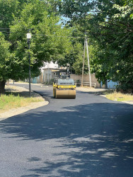 Beyləqan şəhəri Habil Hacıyev küçəsində asfaltlanma işləri yekunlaşıb