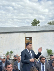 Beyləqan Rayon İcra Hakimiyyətinin başçısı Əziz Əzizov Milabad qəsəbəsində növbəti səyyar vətəndaş qəbulu keçirib.
