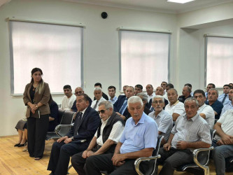 Kəbirli kəndində səyyar vətəndaş qəbulu keçirilib