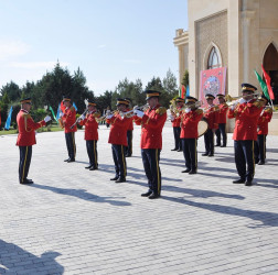 Beyləqan rayonundan olan nümayəndə heyəti Ağdam rayonunda keçirilən zəfər forumunda iştirak edib.