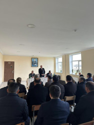 Beyləqan Rayon İcra Hakimiyyətinin başçısı Əziz Əzizov Birinci Şahsevən kəndində vətəndaşlarla növbəti səyyar qəbul-görüş keçirib.