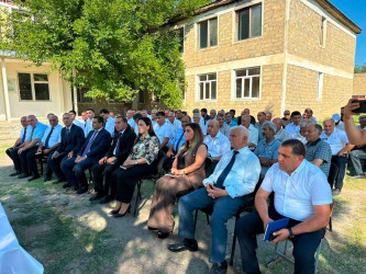 Tatalılar kəndində səyyar vətəndaş qəbulu keçirilib.