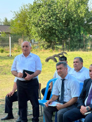 Beyləqan Rayon İcra Hakimiyyətinin başçısı Əziz Əzizov rayonun Günəşli qəsəbəsində növbəti səyyar vətəndaş qəbulu keçirib.