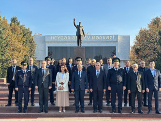 Beyləqanda Ədliyyə işçilərinin peşə bayramı münasibətilə Heydər Əliyevin abidəsi ziyarət olunub