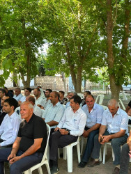 Əhmədli kəndində vətəndaşlarla səyyar qəbul keçirilib