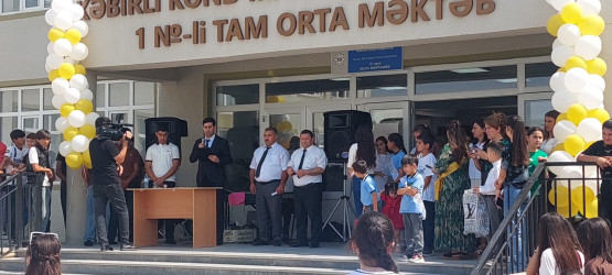 Beyləqanda “Son zəng” sədaları: Rayon İcra Hakimiyyəti başçısının təbriki məzunlara çatdırıldı!