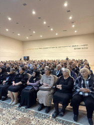 Beyləqanda Respublikanın əməkdar artisti, Mədəniyyət və İncəsənət Universitetinin professoru Ağalar Bayramovla görüş keçirilib.