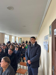 Beyləqan Rayon İcra Hakimiyyətinin başçısı Əziz Əzizov Birinci Şahsevən kəndində vətəndaşlarla növbəti səyyar qəbul-görüş keçirib.