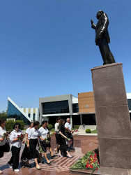 “14 iyul 1969-cu il – Müstəqil və qüdrətli Azərbaycan dövlətinin təməlinin qoyulduğu gün” adlı dəyirmi masa keçirilib.