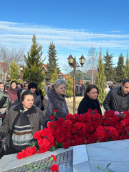 Beyləqan rayonunda  20 Yanvar faciəsinin 35-ci ildönümü ilə əlaqədar Şəhidlər abidəsi ziyarət edilib.