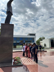 Beyləqanda Tibb İşçilərinin Peşə Bayramı münasibətilə Ulu Öndər Heydər Əliyevin abidəsi ziyarət olunub